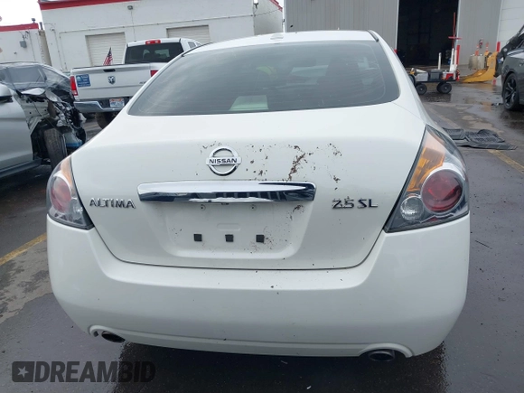 2011 Nissan Altima 2.5 S with VIN 1N4AL2AP1BN442980, listed as a IAAI auction lot 41603298 with 135,481 mi miles. Bid and sale history available at carsss.com. Image 16.