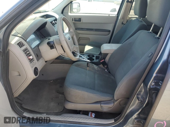2010 Ford Escape XLS с VIN 1FMCU0C71AKC79020, выставлен на аукционе Copart как лот 52207675 с пробегом 188 415 миль миль и Списание • Salvage title. История ставок и продаж доступна на DreamBid. Изображение 7.