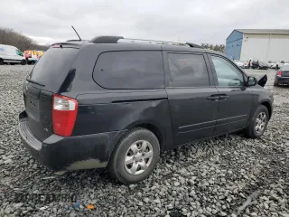 2009 Kia Sedona LX with VIN KNDMB233296320041, listed as a Copart auction lot 44970205 with 139,886 mi miles and Salvage Title. Bid and sale history available at carsss.com. Image 3.