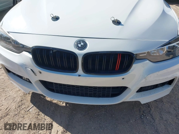 2014 BMW 3 Series 328i xDrive with VIN WBA3B3C56EJ981496, listed as a IAAI auction lot 41822862 with 137,700 mi miles. Bid and sale history available at carsss.com. Image 6.