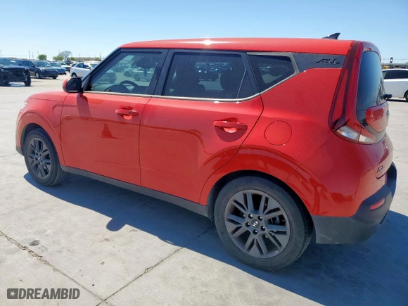 2021 Kia Soul EX with VIN KNDJ33AU2M7768705, listed as a Copart auction lot 50398565 with 35,676 mi miles and Salvage Title. Bid and sale history available at carsss.com. Image 2.