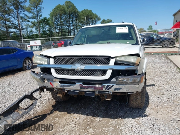 2004 Chevrolet Avalanche Z71 with VIN 3GNEK12T44G315079, listed as a IAAI auction lot 41980344 with 210,749 mi miles. Bid and sale history available at carsss.com. Image 6.