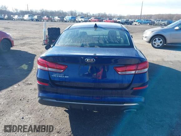 2020 Kia Optima LX with VIN 5XXGT4L36LG398322, listed as a IAAI auction lot 41744201 with 52,926 mi miles. Bid and sale history available at carsss.com. Image 17.
