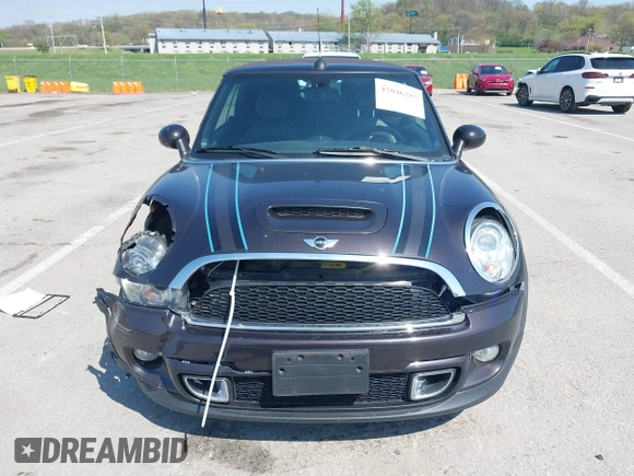 2012 MINI Convertible S с VIN WMWZP3C52CT550179, выставлен на аукционе IAAI как лот 42046285 с пробегом 87 718 миль миль и . История ставок и продаж доступна на DreamBid. Изображение 11.