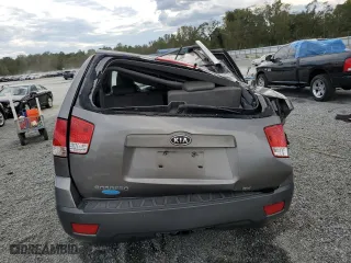 2009 Kia Borrego EX with VIN KNDJJ741495018403, listed as a Copart auction lot 73679084 with 246,827 mi miles and Non Repairable. Bid and sale history available at carsss.com. Image 6.