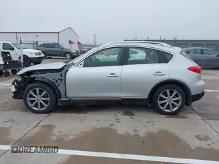 2015 Infiniti QX50 z VIN JN1BJ0HR6FM772516, wystawiony jako IAAI lot #41999873 z przebiegiem 100 673 mil mil oraz . Historia ofert i sprzedaży dostępna na DreamBid. Obrazek 15.