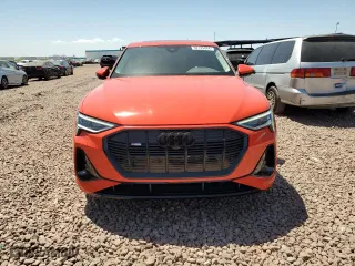 2022 Audi e-tron Sportback S line Premium Plus with VIN WA12AAGE5NB019324, listed as a Copart auction lot 52125064 with 22,670 mi miles. Bid and sale history available at carsss.com. Image 5.