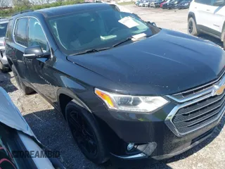 2020 Chevrolet Traverse LT Cloth with VIN 1GNERGKW6LJ308270, listed as a IAAI auction lot 41791218 with 67,453 mi miles. Bid and sale history available at carsss.com. Image 1.