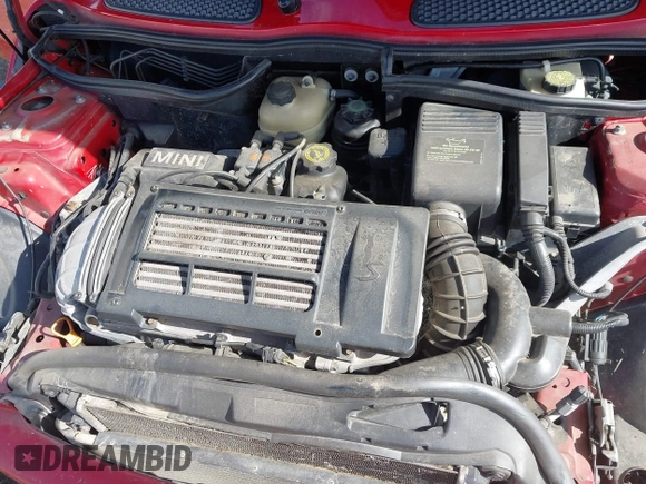 2005 MINI Hardtop S with VIN WMWRE33475TG95480, listed as a IAAI auction lot 42262729 with 148,893 mi miles and . Bid and sale history available at DreamBid. Image 10.