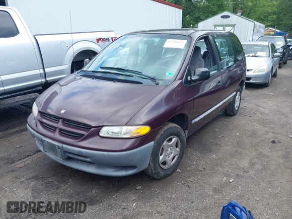 2000 Dodge Caravan with VIN 2B4FP25B7YR685222, listed as a IAAI auction lot 42508555 with 139,970 mi miles and . Bid and sale history available at DreamBid. Image 2.