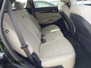 2017 Kia Sorento LX with VIN 5XYPGDA3XHG293213, listed as a IAAI auction lot 42211829 with 117,357 mi miles and . Bid and sale history available at DreamBid. Image 8.