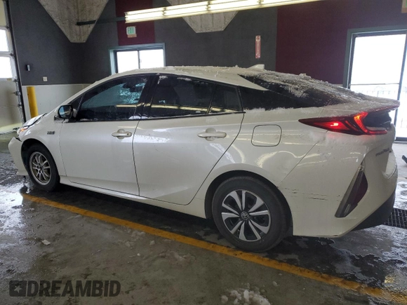 2018 Toyota Prius Plus with VIN JTDKARFP3J3076830, listed as a Copart auction lot 81571204 with 63,808 mi miles and Clean Title. Bid and sale history available at DreamBid. Image 2.