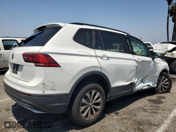 2020 Volkswagen Tiguan S with VIN 3VV1B7AX3LM055371, listed as a Copart auction lot 59814945 with 40,078 mi miles and Salvage title. Bid and sale history available at DreamBid. Image 3.