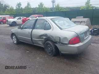 2004 Nissan Sentra S z VIN 3N1CB51D74L481186, wystawiony jako IAAI lot #42381604 z przebiegiem 141 614 mil mil oraz . Historia ofert i sprzedaży dostępna na DreamBid. Obrazek 3.