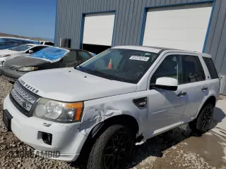 2011 Land Rover LR2 HSE with VIN SALFR2BN8BH272118, listed as a Copart auction lot 61375315 with 143,765 mi miles and Salvage title. Bid and sale history available at DreamBid. Image 1.