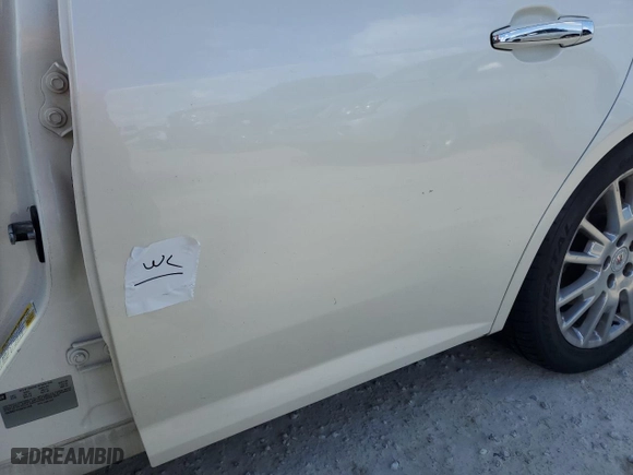 2009 Cadillac STS RWD w/1SB with VIN 1G6DK67V190161750, listed as a Copart auction lot 76168334 with 0 mi miles and Non Repairable. Bid and sale history available at carsss.com. Image 12.