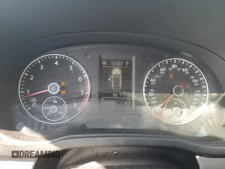 2014 Volkswagen Passat SE z VIN 1VWBT7A3XEC038811, wystawiony jako Copart lot #55198795 z przebiegiem 119 497 mil mil oraz Szkoda całkowita • Salvage title. Historia ofert i sprzedaży dostępna na DreamBid. Obrazek 9.