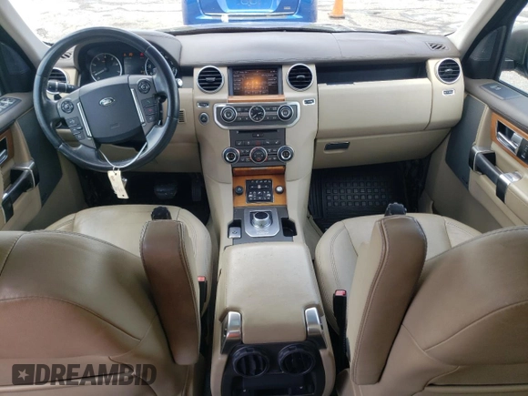 2016 Land Rover LR4 HSE Lux z VIN SALAK2V69GA784943, wystawiony jako Copart lot #61089295 z przebiegiem 125 885 mil mil oraz Szkoda całkowita • Salvage title. Historia ofert i sprzedaży dostępna na DreamBid. Obrazek 8.