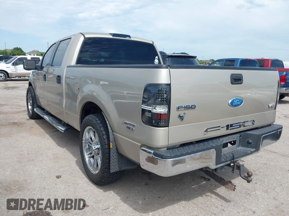 2008 Ford F-150 XLT with VIN 1FTPW12VX8FA91900, listed as a IAAI auction lot 42455455 with 329,039 mi miles and . Bid and sale history available at DreamBid. Image 3.
