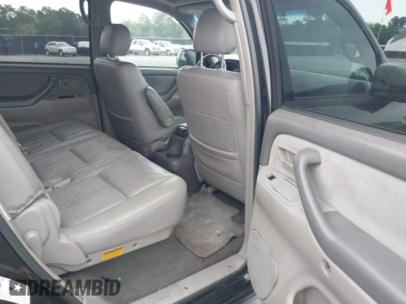 2005 Toyota Sequoia SR5 with VIN 5TDBT44A05S255200, listed as a IAAI auction lot 42215046 with 194,891 mi miles and . Bid and sale history available at DreamBid. Image 8.