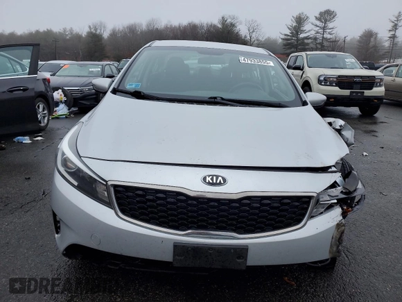 2017 Kia Forte LX with VIN 3KPFK4A79HE129820, listed as a Copart auction lot 47933855 with 88,254 mi miles and Salvage Title. Bid and sale history available at carsss.com. Image 5.