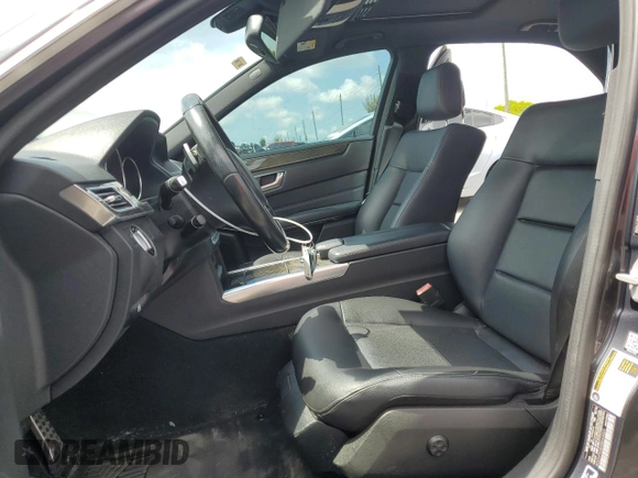 2014 Mercedes-Benz E 350 Sport with VIN WDDHF5KBXEB063203, listed as a Copart auction lot 63674095 with 131,102 mi miles and Clean title. Bid and sale history available at DreamBid. Image 7.