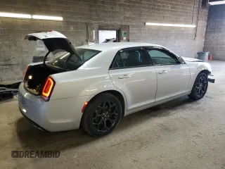 2020 Chrysler 300 S with VIN 2C3CCAGG6LH128552, listed as a Copart auction lot 49165995 with 50,925 mi miles and Salvage Title. Bid and sale history available at DreamBid. Image 3.