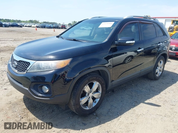 2013 Kia Sorento EX with VIN 5XYKU3A60DG342338, listed as a IAAI auction lot 42020408 with 121,155 mi miles. Bid and sale history available at carsss.com. Image 16.