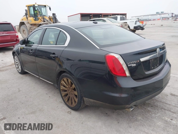 2010 Lincoln MKS with VIN 1LNHL9ER0AG612807, listed as a IAAI auction lot 41558427 with 181,783 mi miles. Bid and sale history available at carsss.com. Image 3.