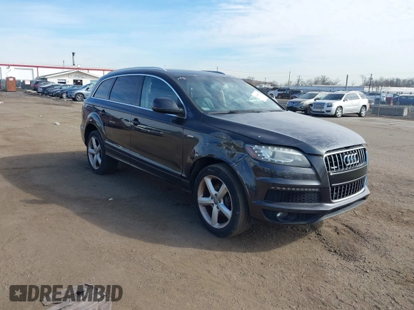 2014 Audi Q7 3.0T S line Prestige with VIN WA1DGAFEXED002838, listed as a IAAI auction lot 41666474 with 102,096 mi miles. Bid and sale history available at carsss.com. Image 1.
