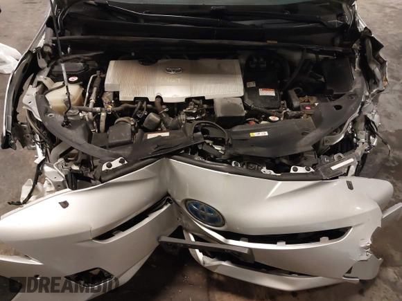 2018 Toyota Prius Two with VIN JTDKBRFU3J3582337, listed as a IAAI auction lot 40457335 with 166,690 mi miles. Bid and sale history available at carsss.com. Image 10.