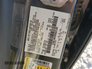 2019 Lincoln MKZ Hybrid Reserve II z VIN 3LN6L5MUXKR602589, wystawiony jako Copart lot #49489545 z przebiegiem 91 811 mil mil oraz Szkoda całkowita • Salvage title. Historia ofert i sprzedaży dostępna na DreamBid. Obrazek 12.