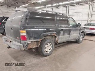 2004 Chevrolet Suburban Z71 with VIN 3GNFK16Z94G288951, listed as a IAAI auction lot 41697814 with 176,257 mi miles. Bid and sale history available at carsss.com. Image 4.