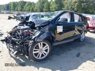 2013 Audi Q7 3.0T Premium Plus with VIN WA1LGAFE0DD005564, listed as a IAAI auction lot 40207111 with 1 mi miles. Bid and sale history available at carsss.com. Image 2.