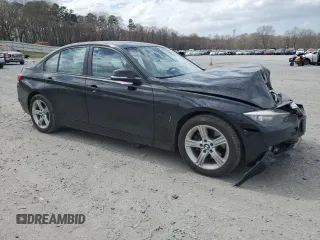 2015 BMW 3 Series 320i xDrive with VIN WBA3C3G50FNS75450, listed as a Copart auction lot 49974425 with 174,358 mi miles and Salvage Title. Bid and sale history available at carsss.com. Image 4.