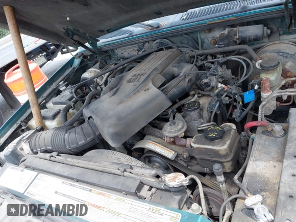 1998 Ford Explorer XL with VIN 1FMZU34E3WZA70790, listed as a IAAI auction lot 42746153 with 232,123 mi miles and . Bid and sale history available at DreamBid. Image 10.