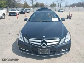 2013 Mercedes-Benz E-Class E 350 with VIN WDDKJ8JB5DF204404, listed as a IAAI auction lot 41791709 with 110,482 mi miles. Bid and sale history available at carsss.com. Image 12.
