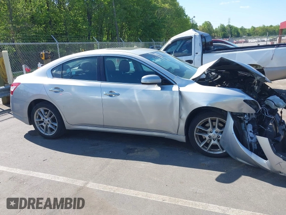 2010 Nissan Maxima 3.5 SV with VIN 1N4AA5AP1AC871912, listed as a IAAI auction lot 42053221 with 81,337 mi miles. Bid and sale history available at carsss.com. Image 14.