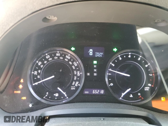 2012 Lexus IS 250 C z VIN JTHFF2C28C2525767, wystawiony jako Copart lot #61878825 z przebiegiem 65 218 mil mil oraz Szkoda całkowita • Salvage title. Historia ofert i sprzedaży dostępna na DreamBid. Obrazek 9.