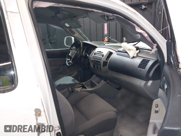 2010 Toyota Tacoma with VIN 5TEMU4FN1AZ738584, listed as a IAAI auction lot 42288815 with 184,679 mi miles and . Bid and sale history available at DreamBid. Image 5.