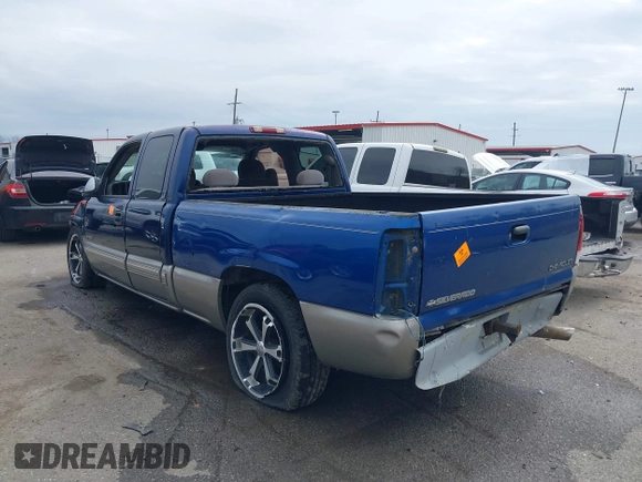 2000 Chevrolet Silverado 1500 LS with VIN 2GCEC19T3Y1300390, listed as a IAAI auction lot 41555922 with 350,074 mi miles and . Bid and sale history available at DreamBid. Image 3.