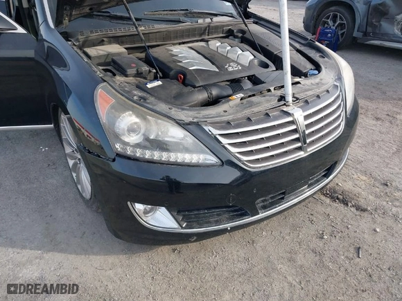 2016 Hyundai Equus Ultimate with VIN KMHGH4JH5GU105733, listed as a IAAI auction lot 41441606 with NaN miles. Bid and sale history available at carsss.com. Image 6.