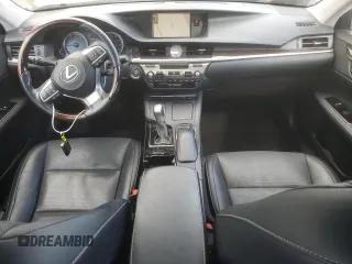 2018 Lexus ES with VIN 58ABK1GG2JU098152, listed as a Copart auction lot 48358495 with 57,941 mi miles and Salvage Title. Bid and sale history available at carsss.com. Image 8.