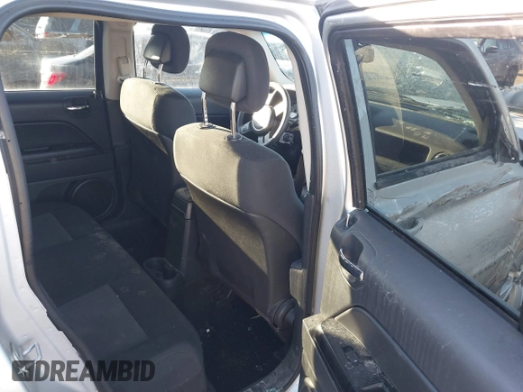2012 Jeep Patriot Sport z VIN 1C4NJRBB8CD511426, wystawiony jako IAAI lot #41669648 z przebiegiem 147 016 mil mil oraz . Historia ofert i sprzedaży dostępna na DreamBid. Obrazek 8.