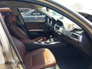 2007 BMW 3 Series 335i with VIN WBAVB73527VH21692, listed as a IAAI auction lot 42499708 with 126,298 mi miles and . Bid and sale history available at DreamBid. Image 5.