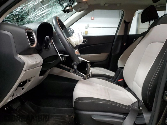 2022 Hyundai Venue SEL with VIN KMHRC8A30NU167055, listed as a Copart auction lot 53284515 with 23,403 mi miles and Salvage title. Bid and sale history available at DreamBid. Image 7.