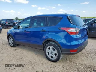2017 Ford Escape S z VIN 1FMCU0F75HUA75010, wystawiony jako Copart lot #61507065 z przebiegiem 121 434 mil mil oraz Czysty tytuł • Clean title. Historia ofert i sprzedaży dostępna na DreamBid. Obrazek 2.