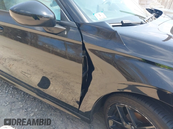 2025 Honda Civic Sport z VIN 2HGFE2F5XSH560117, wystawiony jako IAAI lot #42115264 z przebiegiem 3 621 mil mil oraz . Historia ofert i sprzedaży dostępna na DreamBid. Obrazek 12.