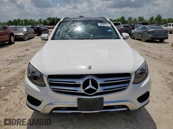 2019 Mercedes-Benz GLC 300 with VIN WDC0G4JB7KF610832, listed as a Copart auction lot 60804755 with 74,491 mi miles and Salvage title. Bid and sale history available at DreamBid. Image 5.