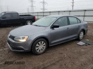 2011 Volkswagen Jetta Sedan S with VIN 3VW1K7AJ5BM305294, listed as a Copart auction lot 86588004 with 117,131 mi miles and Salvage Title. Bid and sale history available at carsss.com. Image 1.